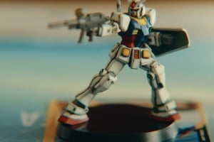 万代将推出高达实体战棋桌游GundamAssemble，从组装到涂装都自己来